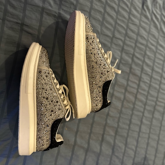 Steve Madden Black and Silver Embellished Sneakers Bling - Picture 4 of 4